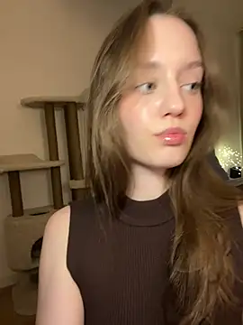 tvoyamalyshka online show from July 18, 8:55 pm