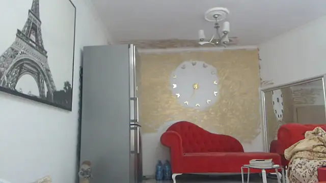 AnnaBellaLuckyXOXO online show from February 16, 9:42 am