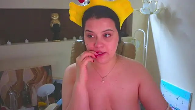 Malika uAngel online show from April 8, 8:55 pm