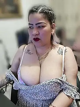Dalessa Bigtits online show from June 26, 3:52 am