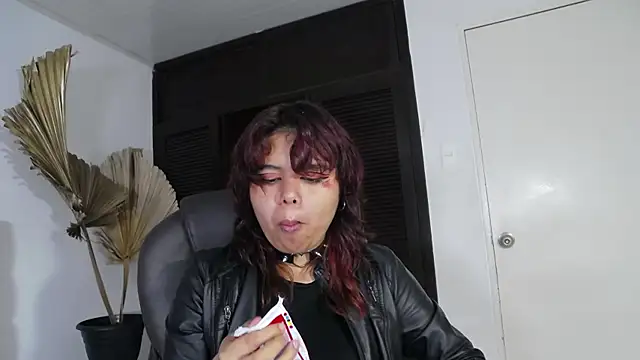 SabinaMerchetti online show from April 20, 2:03 am