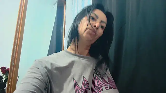 annawow69 online show from June 2, 7:20 am