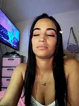  nathaly sweet online show from May 15, 11:18 pm