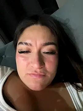 LuceroRm online show from November 6, 5:35 am