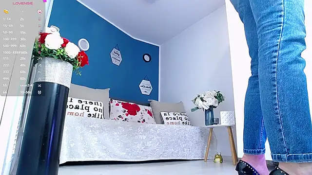 Aphrodite Amely online show from April 26, 2:59 pm