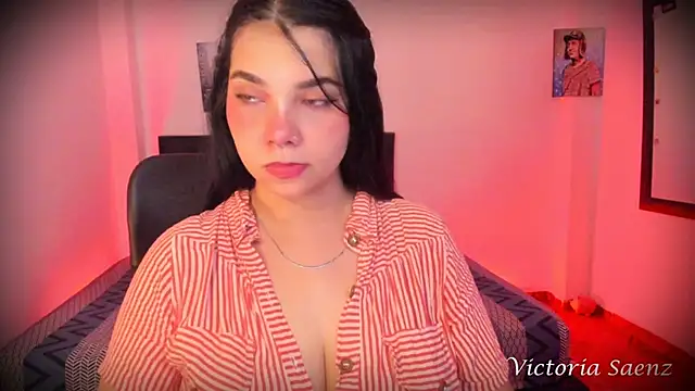 Snapshot of victoriaasaenz_ chatting on October 3, 12:49 am victoriaasaenz online show from October 3, 12:49 am