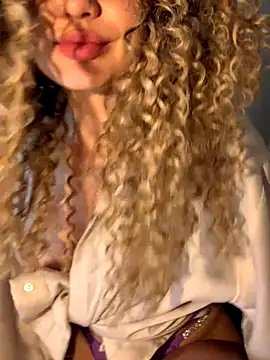 Lady ken online show from October 22, 5:40 pm