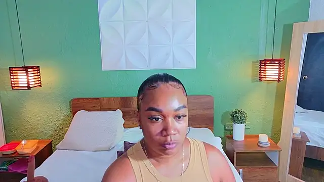 dannaahbrown online show from April 20, 6:55 pm