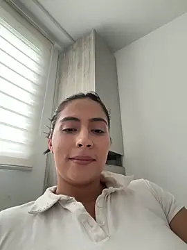 Sophie  Foxxx online show from June 5, 10:05 pm