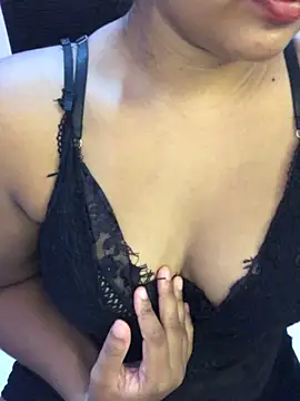 Rose Olivia online show from March 26, 4:31 pm