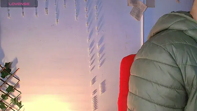 kisstarxxx online show from September 24, 3:16 am