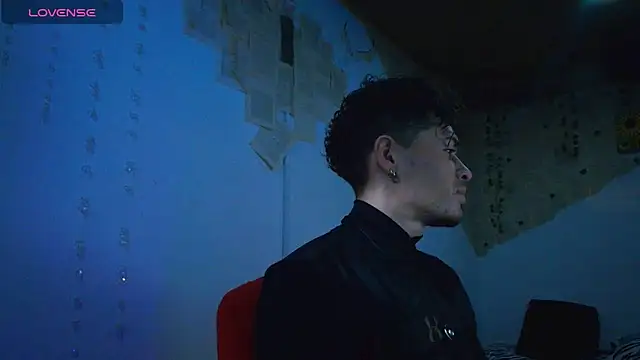 kisstarxxx online show from September 16, 3:14 am