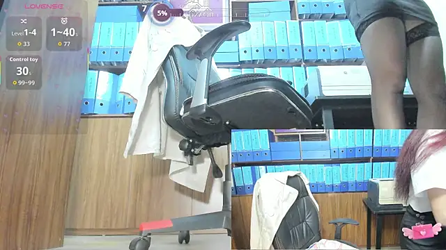 Office Sexy online show from June 11, 2:53 am