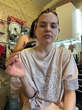 lil cassie online show from July 9, 6:54 pm
