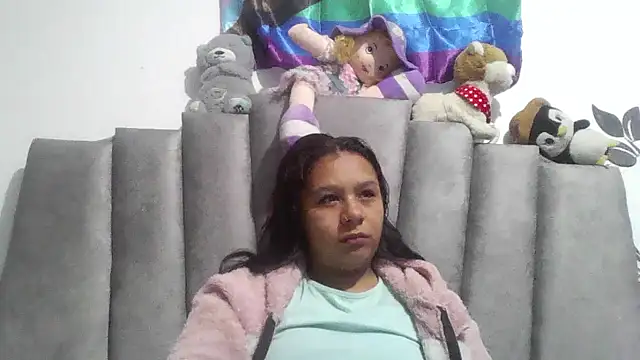 Charis 21 online show from April 28, 11:14 am