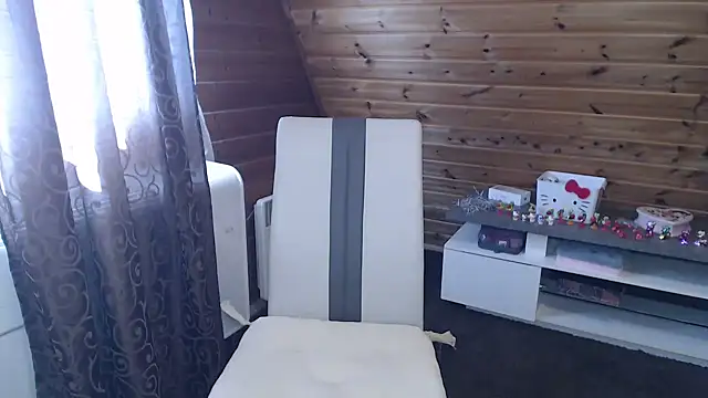 LaMadrina006 online show from February 13, 9:22 am