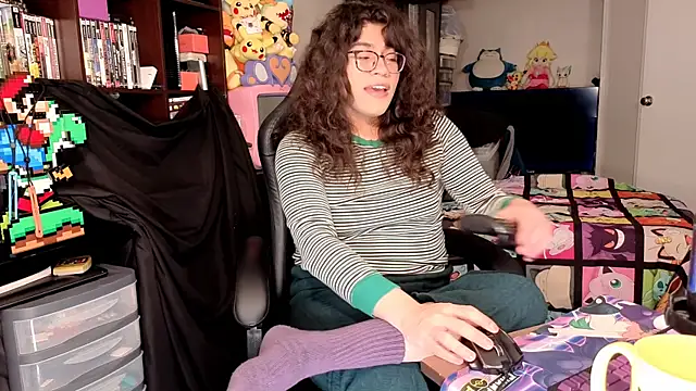 ShinyCherub online show from February 7, 1:04 pm