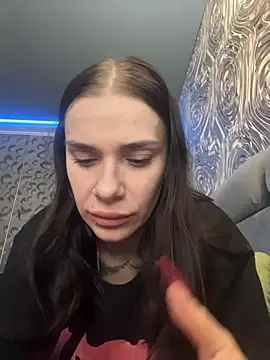 Queen of pain online show from February 27, 6:13 am