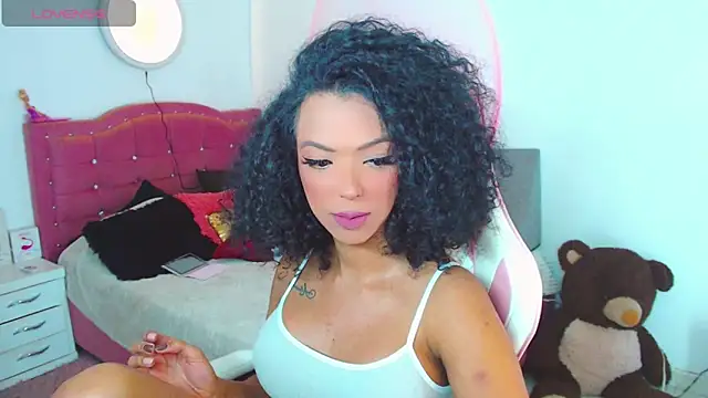 Tanedra collings online show from April 26, 3:04 am