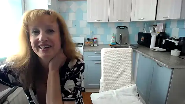 Snapshot of DonnaMagdalena chatting on October 1, 7:13 am DonnaMagdalena online show from October 1, 7:13 am