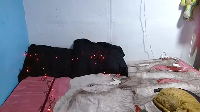 clarisse69 online show from December 17, 11:42 pm