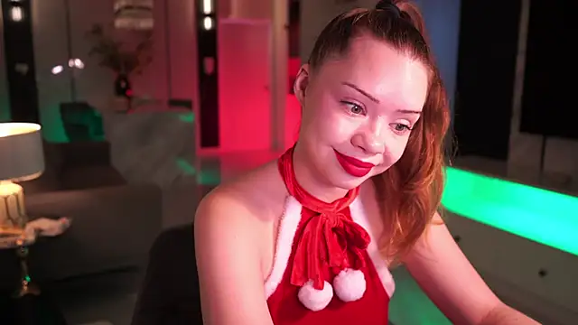 VixenMia online show from December 22, 4:15 am