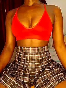 Snapshot of NicRaisaa chatting on October 3, 11:15 am NicRaisaa online show from October 3, 11:15 am