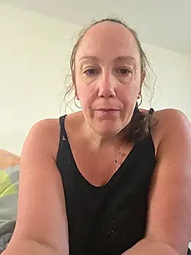 Wisie Cutie online show from April 9, 9:48 am