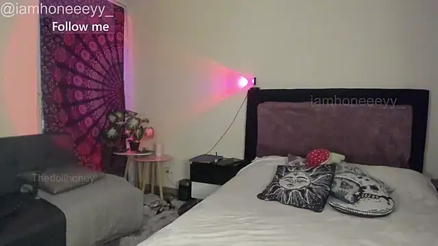 Thedollhoney online show from September 20, 11:08 am