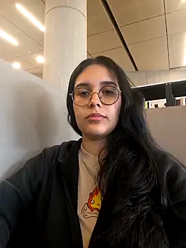 Snapshot of Annya-sweet chatting on October 15, 2:41 pm Annya-sweet online show from October 15, 2:41 pm