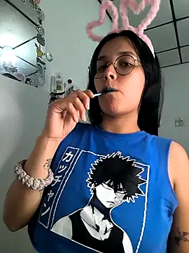 Snapshot of Annya-sweet chatting on September 15, 12:30 am Annya-sweet online show from September 15, 12:30 am