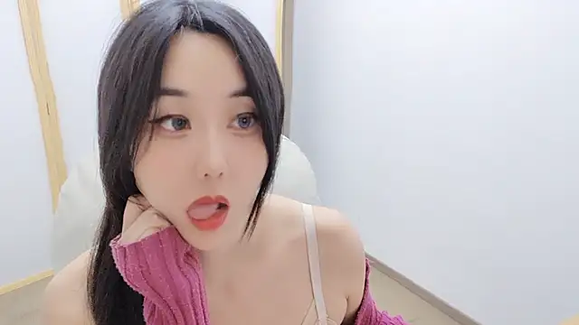 Jeanie Tiya online show from March 7, 2:02 pm