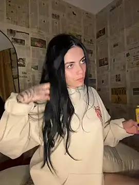 i am nina  online show from April 26, 11:57 pm