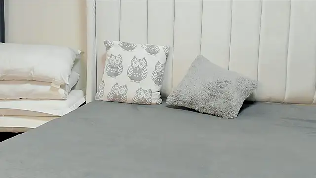  heavenlysent online show from March 30, 2:33 am