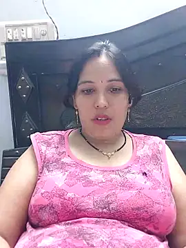 Poojabhabi101 online show from April 14, 6:46 am