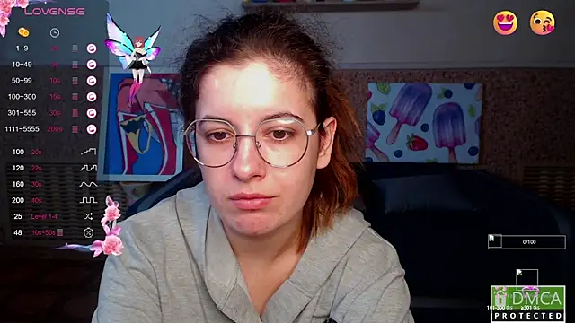 Snapshot of Aminabeatris chatting on October 7, 11:25 am Aminabeatris online show from October 7, 11:25 am