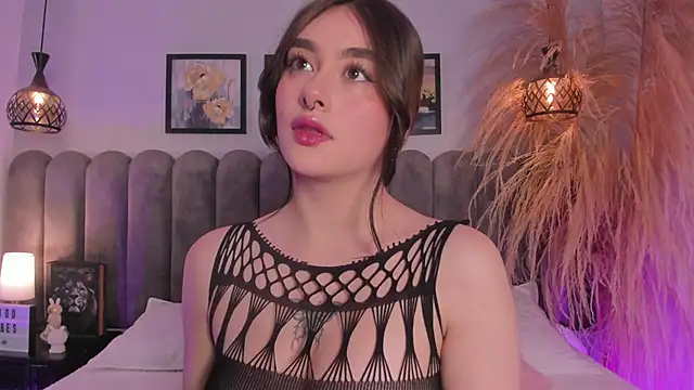 cute  cherry  online show from April 22, 8:28 pm