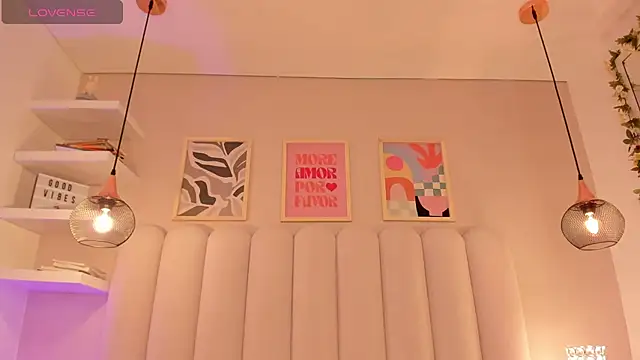 Snapshot of cute__cherry_ chatting on September 8, 8:08 pm cute cherry online show from September 8, 8:08 pm