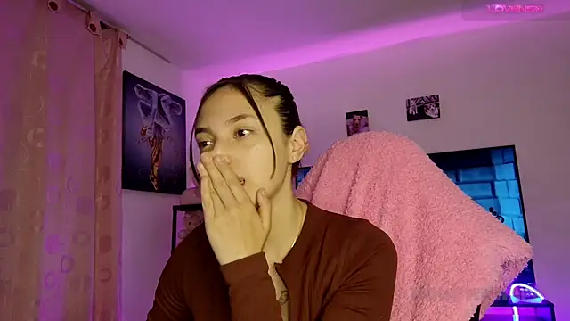 TiffanyBela online show from March 8, 2:04 am