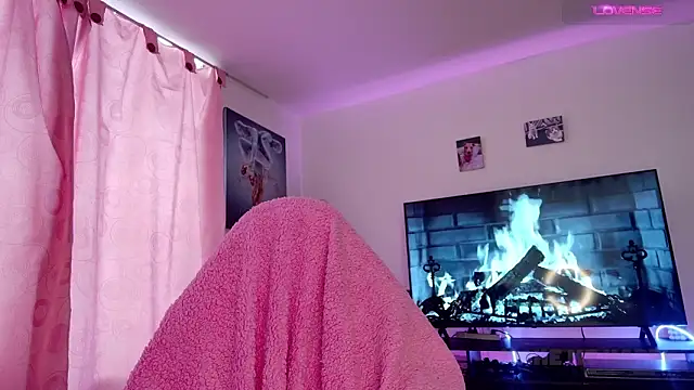 TiffanyBela online show from March 9, 8:56 pm