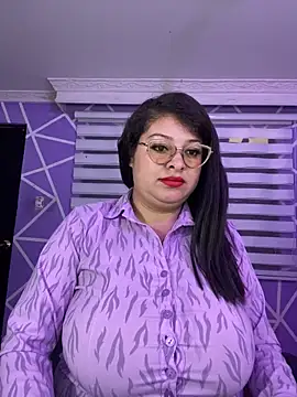 MiiaaJoness online show from April 15, 5:02 pm