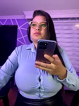 MiiaaJoness online show from November 4, 3:17 pm