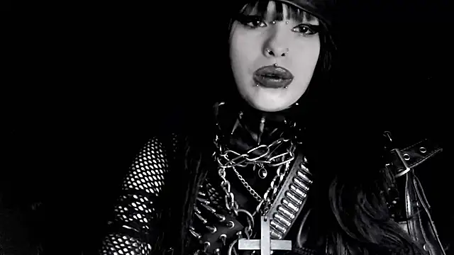 XXIOUX online show from April 9, 6:30 am