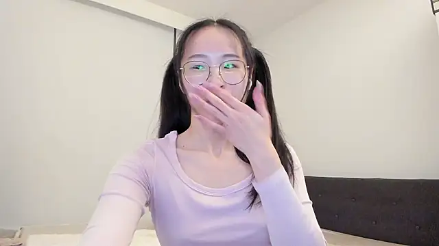 secretgirlfriendxo online show from February 3, 6:40 am