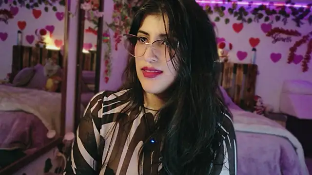 azahar  ziiz online show from June 14, 12:19 am