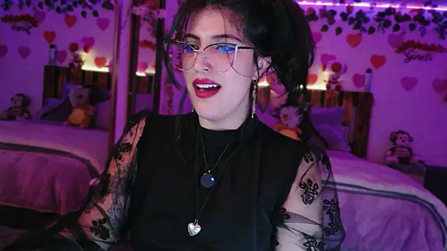 azahar  ziiz online show from April 24, 12:13 am