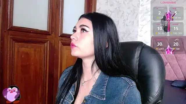 Snapshot of gabriella_27 chatting on September 26, 4:59 pm gabriella 27 online show from September 26, 4:59 pm