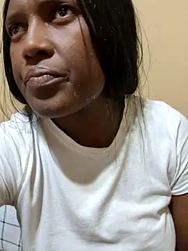 Malaika Nkosi online show from September 29, 2:00 pm