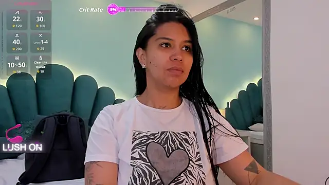 sharlott18 online show from April 23, 1:24 pm