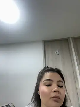 Snapshot of IsabellaAllen chatting on September 18, 11:25 pm IsabellaAllen online show from September 18, 11:25 pm